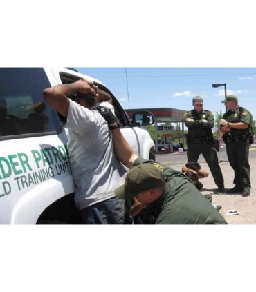 OVER-GLOVE with METAL DETECTOR