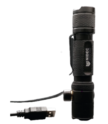 TACTICAL LIGHT "PATROLMAN" LED, 2030 Lumens. Magnetic Recharge